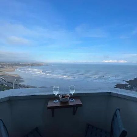Spectacular 2 Bedroom Balcony Sea View Flat 斯卡伯勒 外观 照片